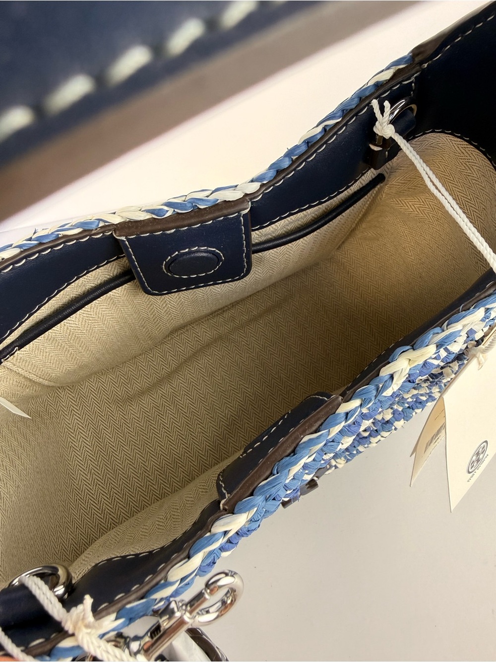 Tory Burch Thea Straw Small Bucket Bag Blue Melange Woven Raffia $458 - Picture 12 of 16